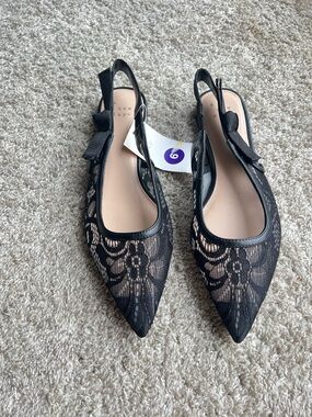 Pointed Lace Slingback Flats . Size 6